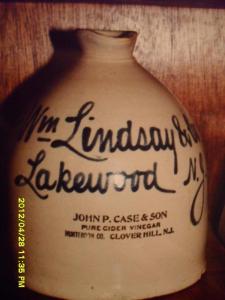 Wm. Lindsay, lakewood Gallon